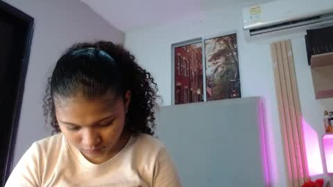 miel online show from March 22, 2026, 1:25 pm