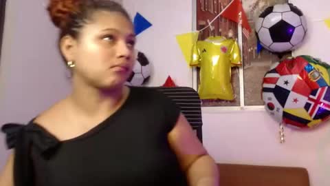 Snapshot of miel_alisha chatting on June 17, 2026, 1:01 pm miel online show from June 17, 2026, 1:01 pm