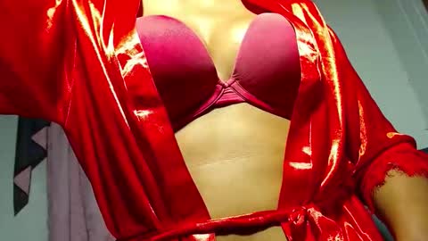 Snapshot of mielsquirt chatting on September 23, 2025, 8:28 am mielsquirt online show from September 23, 2025, 8:28 am