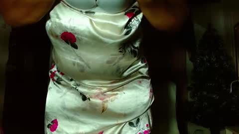 Snapshot of mielsquirt chatting on December 1, 2025, 9:47 am mielsquirt online show from December 1, 2025, 9:47 am