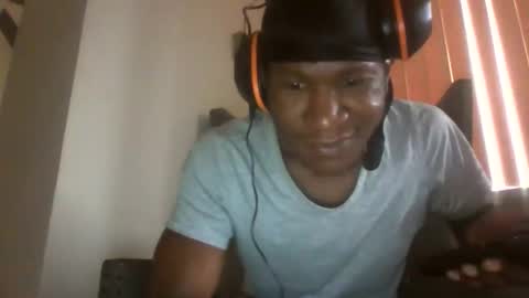 Mightymandingo online show from May 6, 2026, 3:50 pm