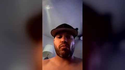 Snapshot of migo_04 chatting on June 6, 2026, 8:13 pm migo_04 online show from June 6, 2026, 8:13 pm