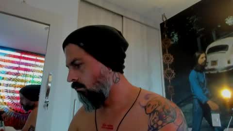 Miguel Angel online show from May 7, 2026, 2:22 pm