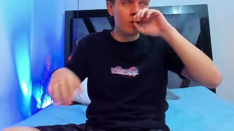 Miguel online show from April 19, 2026, 9:06 pm