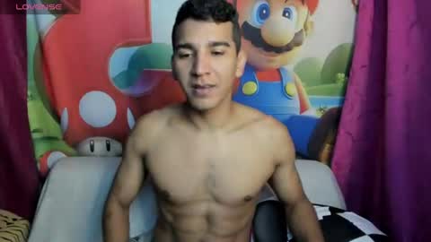 Snapshot of miguelwin3 chatting on July 26, 2026, 10:16 pm miguel online show from July 26, 2026, 10:16 pm
