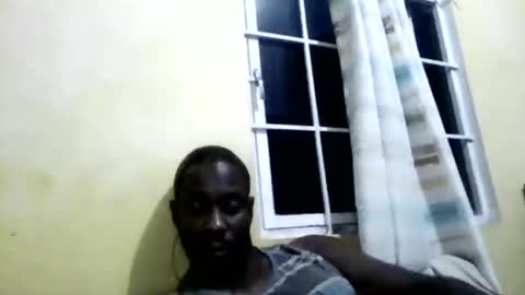 Snapshot of migz2026 chatting on June 6, 2026, 9:25 am migz2026 online show from June 6, 2026, 9:25 am