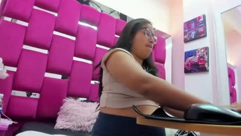 Miha online show from June 25, 2026, 3:17 am