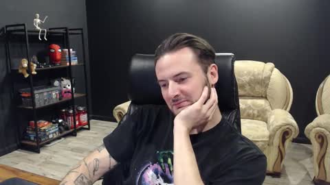 Misha Winchester online show from November 28, 2025, 7:05 pm