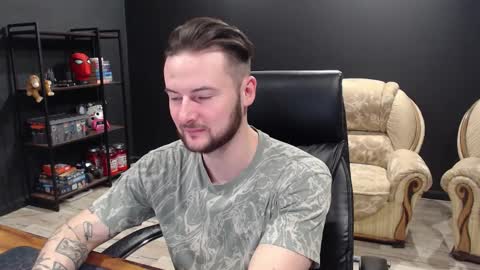 Misha Winchester online show from December 16, 2025, 9:14 am