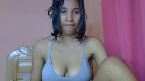 mihpretties online show from February 20, 2026, 7:32 am