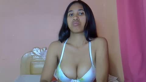 mihpretties online show from February 23, 2026, 8:12 am