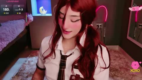 Snapshot of miia__baker chatting on May 29, 2026, 12:14 pm online show from May 29, 2026, 12:14 pm