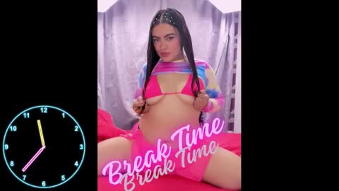 Snapshot of miia__jhonson chatting on January 30, 2025, 2:58 pm MIA online show from January 30, 2025, 2:58 pm