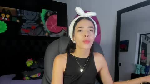 miia_bratz online show from April 27, 2026, 8:51 pm