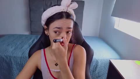 Snapshot of miia_bratz chatting on June 24, 2026, 4:17 pm miia_bratz online show from June 24, 2026, 4:17 pm
