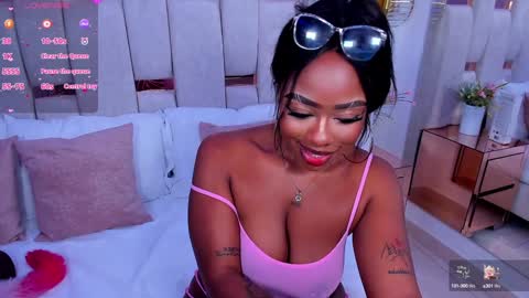 Snapshot of miia_schwarz chatting on January 28, 2025, 6:39 pm Miia Schwarz online show from January 28, 2025, 6:39 pm