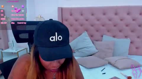 Snapshot of miia_schwarz chatting on September 14, 2025, 9:41 am Miia Schwarz online show from September 14, 2025, 9:41 am