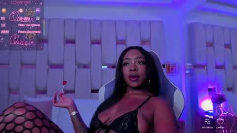 Miia Schwarz  online show from April 28, 2026, 11:43 pm