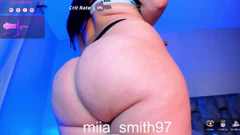 mia online show from November 27, 2025, 9:28 pm