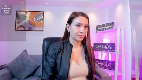 Snapshot of miia_taylors chatting on June 3, 2026, 12:41 pm Miia 3 online show from June 3, 2026, 12:41 pm