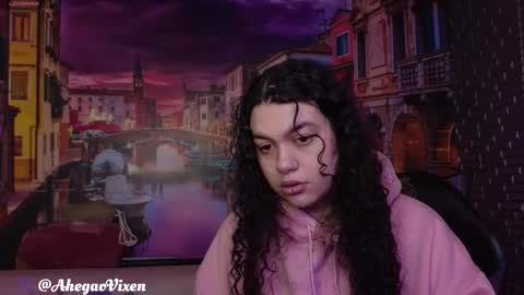 Snapshot of miia_zarate chatting on February 12, 2025, 9:22 pm Ma - online show from February 12, 2025, 9:22 pm