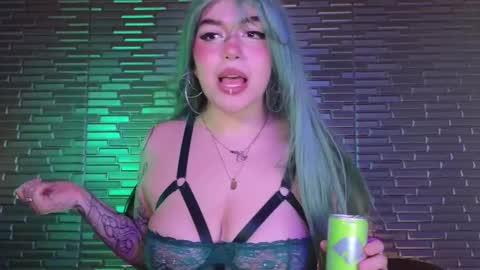 Snapshot of miia_zarate chatting on February 14, 2025, 12:30 am Ma - online show from February 14, 2025, 12:30 am