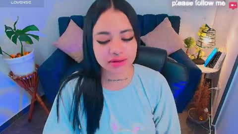 Snapshot of miiaa7_ chatting on June 18, 2026, 11:25 am Ma is my name I invite you to check out my wish list for my birthday online show from June 18, 2026, 11:25 am