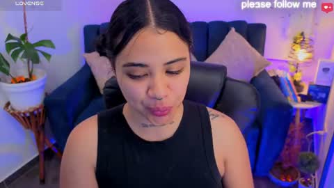 Snapshot of miiaa7_ chatting on July 23, 2026, 5:33 pm Ma is my name I invite you to check out my wish list for my birthday online show from July 23, 2026, 5:33 pm