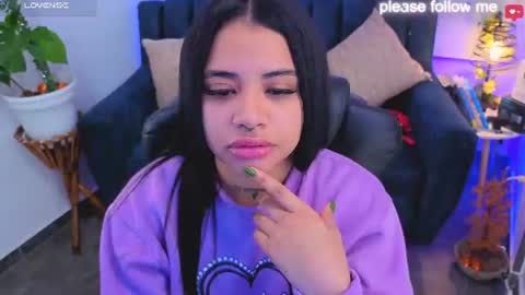 Snapshot of miiaa7_ chatting on August 2, 2026, 9:02 pm Ma is my name I invite you to check out my wish list for my birthday online show from August 2, 2026, 9:02 pm