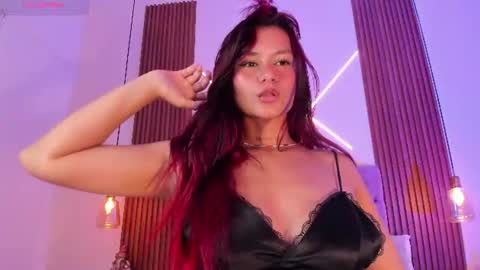 Mia  online show from July 28, 2026, 4:05 pm