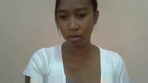 Snapshot of miichouu chatting on April 24, 2026, 7:33 am Miichouu online show from April 24, 2026, 7:33 am