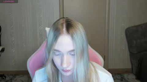 miiissliiissameliiisa online show from March 21, 2026, 2:31 pm