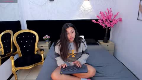 Miilky   online show from March 14, 2026, 3:45 am