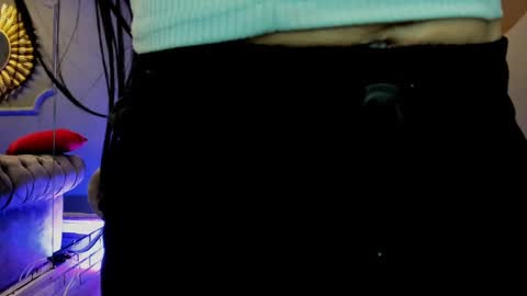 Snapshot of miilu__1 chatting on December 20, 2024, 7:01 am miilu online show from December 20, 2024, 7:01 am