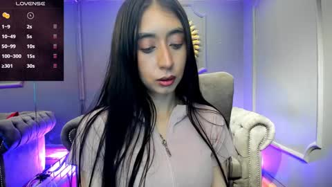 Snapshot of miilu__1 chatting on January 10, 2025, 3:07 am miilu online show from January 10, 2025, 3:07 am