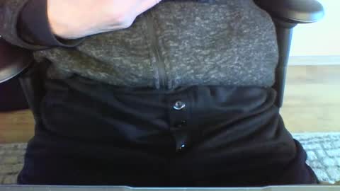 mik online show from February 6, 2025, 10:26 am