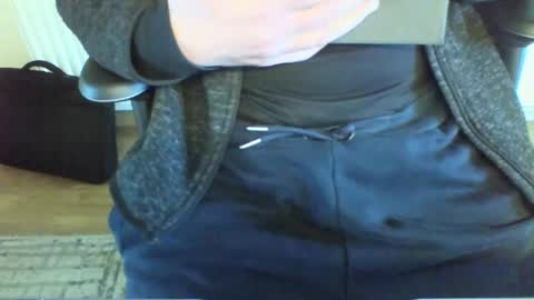 Snapshot of mik116 chatting on March 3, 2025, 11:44 am mik online show from March 3, 2025, 11:44 am