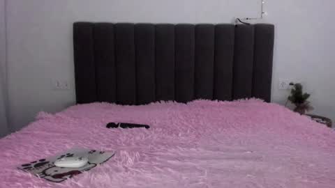 Snapshot of mika_ray chatting on December 30, 2024, 9:40 pm Mika online show from December 30, 2024, 9:40 pm