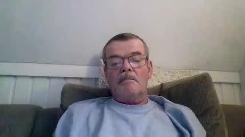 mikael42 online show from February 28, 2026, 2:40 pm