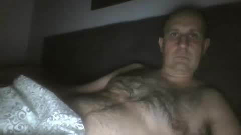 Snapshot of mikael_r52 chatting on May 17, 2026, 9:00 pm mikael_r52 online show from May 17, 2026, 9:00 pm