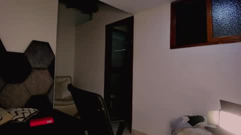 Mikaela blondie bigass online show from April 25, 2026, 7:00 pm