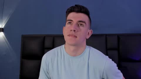 mikael online show from October 2, 2025, 4:41 am