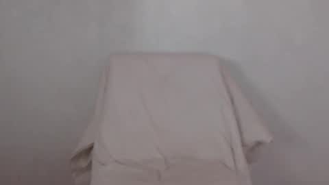 Snapshot of mikahdos chatting on February 1, 2025, 12:05 pm SORAYA online show from February 1, 2025, 12:05 pm