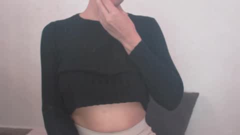 Snapshot of mikahdos chatting on January 8, 2026, 10:39 am SORAYA online show from January 8, 2026, 10:39 am