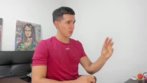 Snapshot of mike3xxx chatting on October 21, 2025, 1:28 am mike3xxx online show from October 21, 2025, 1:28 am