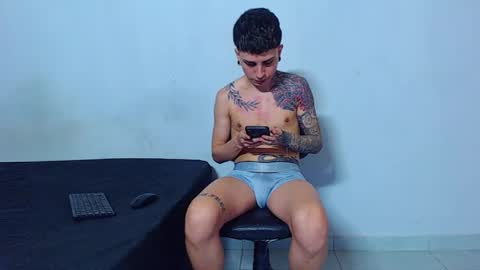 Snapshot of mike777jr chatting on May 22, 2026, 1:46 am Mike IMDEPENDIENT MODEL online show from May 22, 2026, 1:46 am