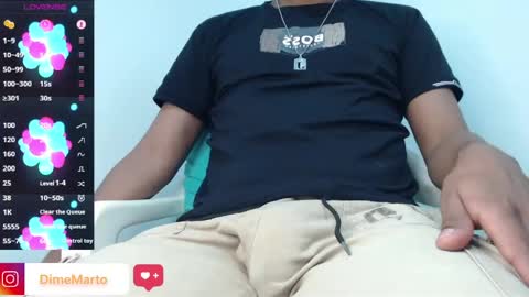 Snapshot of mike_black_22 chatting on May 12, 2026, 2:47 pm Mike online show from May 12, 2026, 2:47 pm