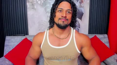 Snapshot of mike_estevess chatting on June 24, 2026, 10:25 am online show from June 24, 2026, 10:25 am