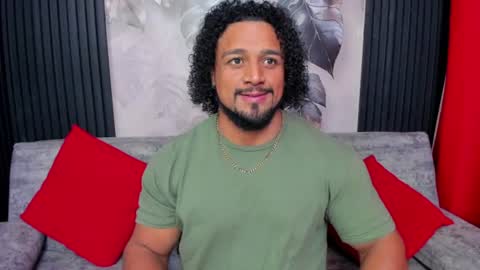 Snapshot of mike_estevess chatting on July 9, 2026, 6:50 am online show from July 9, 2026, 6:50 am