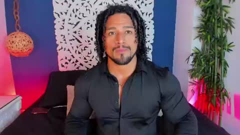 Snapshot of mike_estevess chatting on August 9, 2026, 9:31 pm online show from August 9, 2026, 9:31 pm